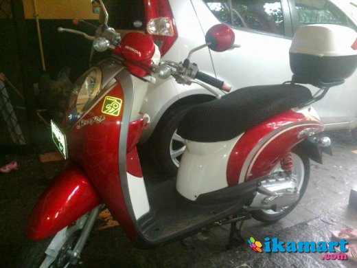  Modifikasi Motor  Scoopy  Merah  Putih Automotivegarage org