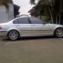 BMW 330i 2003