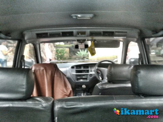 TOYOTA KIJANG LGX 2500 DIESEL MANUAL THN 2001 SILVER - Mobil