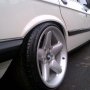 Jual BMW 520i e28 putih krenyesss nyess