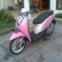 Jual honda scoopy th 2011 pink putih DKI