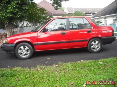 Mobil bekas honda civic wonder #5