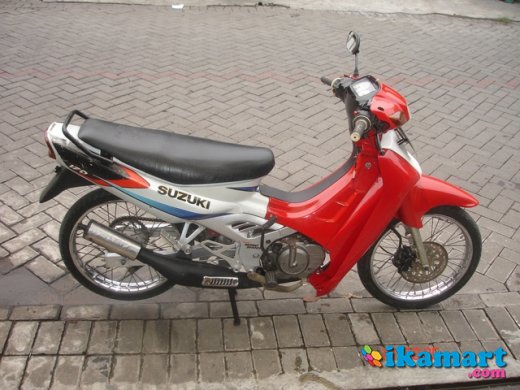 Jual Suzuki Satria 120 2T tahun 2001 warna merah putih - Motor