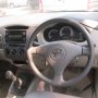 TOYOTA INNOVA G