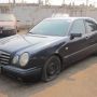 MERCEDES BENZ E230