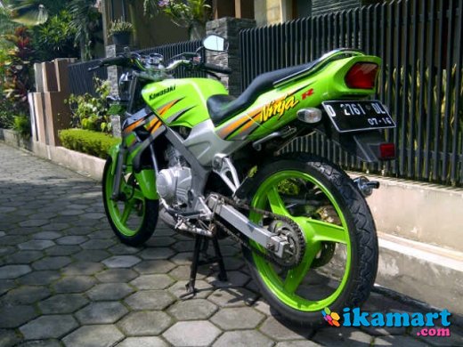 Jual Kawasaki Ninja R 2004 Bandung Mint Condition - Motor