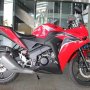 Jual honda new cbr 2011 [blm setahun pemakaian]