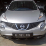 JUAL Nissan Juke RX 2011 a/t Silver KM 4600 MULUS