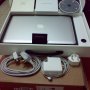 Jual Apple macbook MB467ZP/A.Rp.3.000.0000