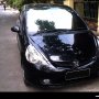 Jual Honda jazz hitam a/t 2004 plat L terawat