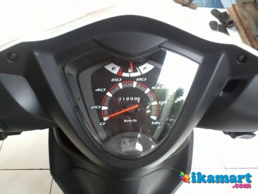 HONDA SPACY CW PGM-FI 2012 PUTIH GRESS DKI LOKASI DEPOK 