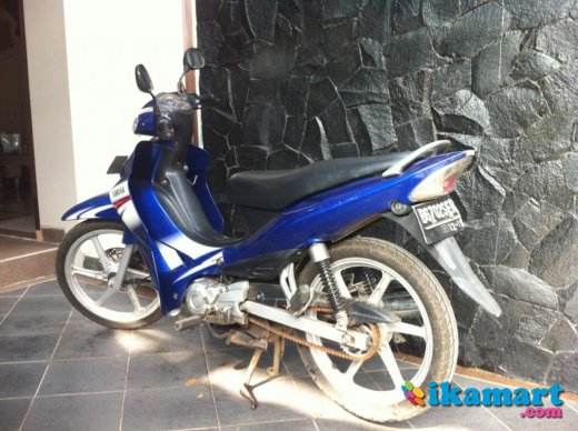 Yamaha Jupiter  Z  CW 2005  Biru  Tangan 1 Motor