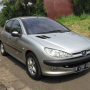 Peugeot 206 manual tahun 2006 Tangan Pertama