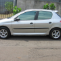 Peugeot 206 manual tahun 2006 Tangan Pertama