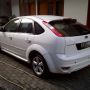 FORD FOCUS PUTIH 135JT