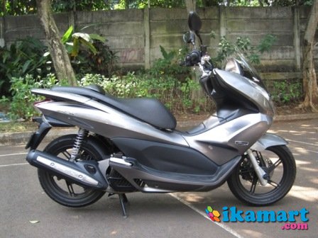 dijual honda pcx Jual Silver   2010 Honda PCX Motor