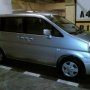 Jual Nissan serena 2005 silver comfortable