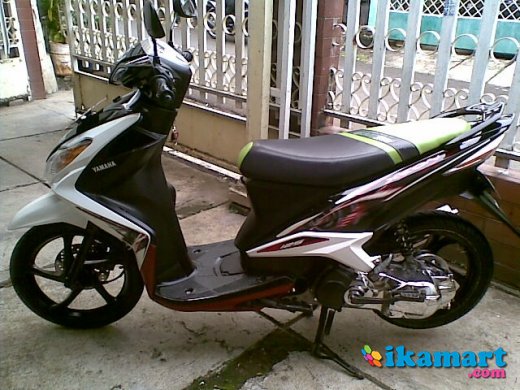 JUAL YAMAHA XEON 2010 akhir WARNa PUTIH HITAM MULUS 