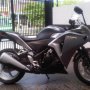 Jual Honda CBR 250 non ABS ,silver metalik.pajak pajang,.KEREN