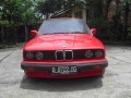 BMW 318i \'89 Merah Gress