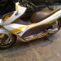 Jual Honda PCX 125i 2010 Full Modif Putih Kuning