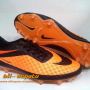 sepatu sepakbola , soccer nike hypervenom terbaru, neymar, kado unik, hadiah ulang tahun,