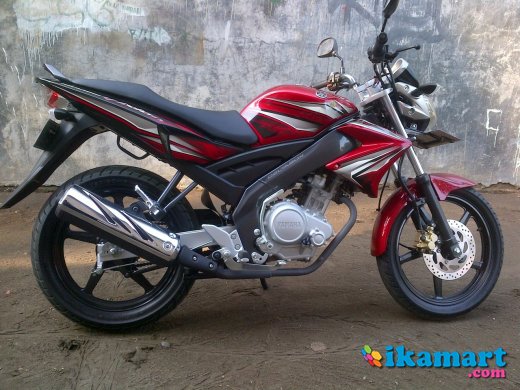 Jual Yamaha  Vixion  2012  Merah  Meriah Motor