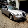 Jual JAGUAR S TYPE TH 2000 ISTIMEWA MULUS