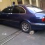 JUAL BMW 528i BIRU MET TAHUN 97