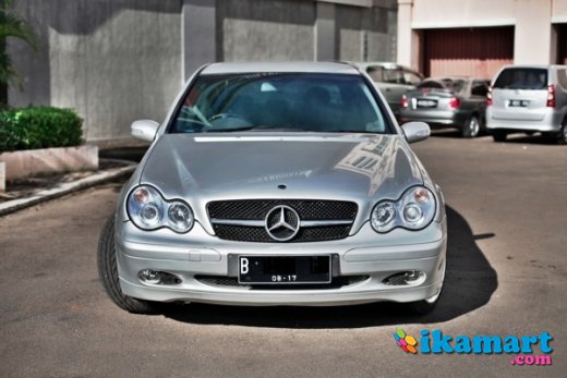 JUAL MERCY SILVER C200 AT 2002 ISTIMEWA SEKALI - Mobil