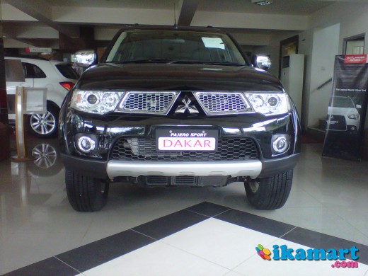 Jual Mitsubishi Pajero sport dakar Auotmatic - Mobil