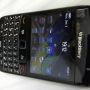 Blackberry 9780 Onyx2 hitam ( COD BANDUNG ONLY )