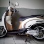 Jual Honda scoopy putih-cokelat 2011 bulan 6