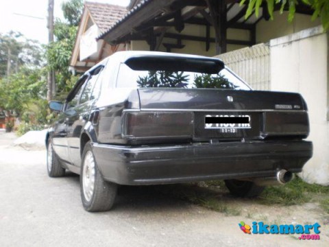 Dijual Murah Mazda 323 Elite - Mobil