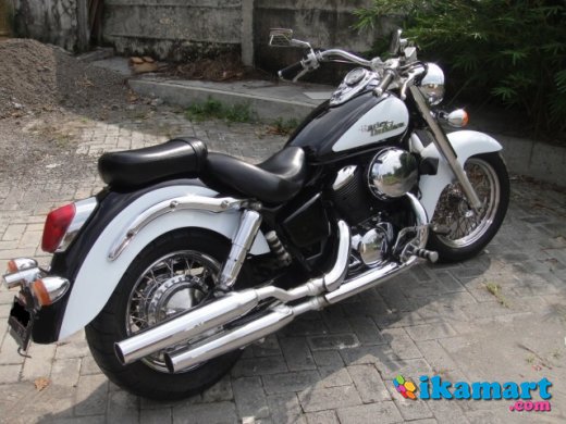 HONDA SHADOW ACE 400 1998 siap pakai surabaya - Motor