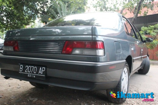 Peugeot 405 SR 1990 - Mobil