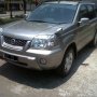 Jual nissan xtrail 2.5 st 2004 abu met