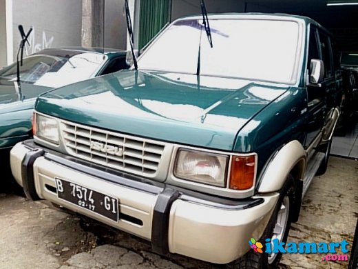 JUAL ISUZU PANTHER Hi SPORTY 97 HIJAU - Mobil