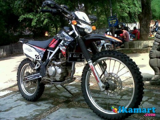 Jual Kawasaki KLX 150 tahun 2010 bulan 3 - Motor