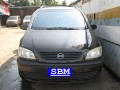 Chevrolet Zafira CD Matic tahun 2001 warna hitam