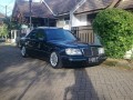 Mercedes Benz 300E 1990