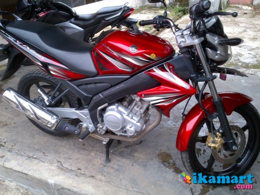 YAMAHA VIXION MERAH 2012 MASIH ORI STANDART DEALER BANDUNG 