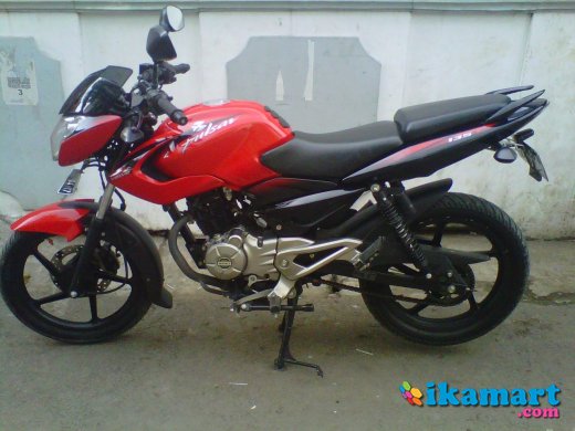 Jual Bajaj PULSAR 135 LS 2012 Merah-Hitam - Motor