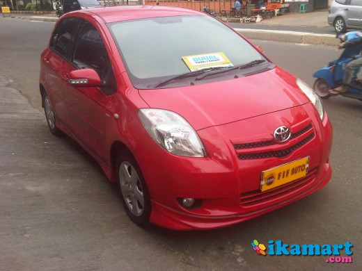 Toyota Yaris s 2008