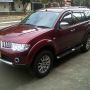 MITSUBISHI PAJERO 2.5 EXC 4 X 2 AT 2011 MERAH TUA METALIK