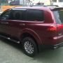 MITSUBISHI PAJERO 2.5 EXC 4 X 2 AT 2011 MERAH TUA METALIK