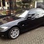 Jual BMW 320 i Business 2010 Triptonic Black MULUS