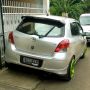 toyota yaris e matic silver 10/11 mulus