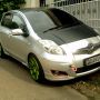 toyota yaris e matic silver 10/11 mulus