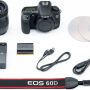 CANON EOS 60D Kit with EF-S 18-200mm f/3.5-5.6 IS